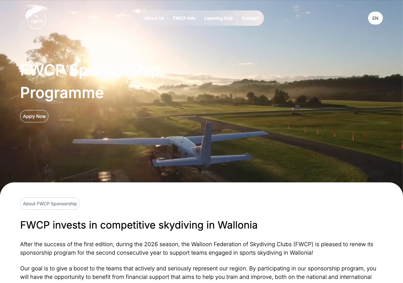 De aanvraagknop op de pagina Sponsoring tijdens een open aanvraagperiode. — Kies “Nu Aanmelden” wanneer de aanvragen open zijn om het formulier te openen. Als er staat dat aanvragen nog niet open of gesloten zijn, is het formulier niet beschikbaar.